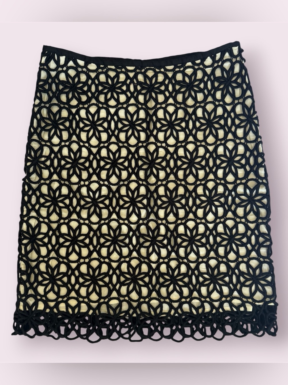 Anthropolgie Postmark Black Ivory Crochet Floral Lace Knee Length Skirt Size 2